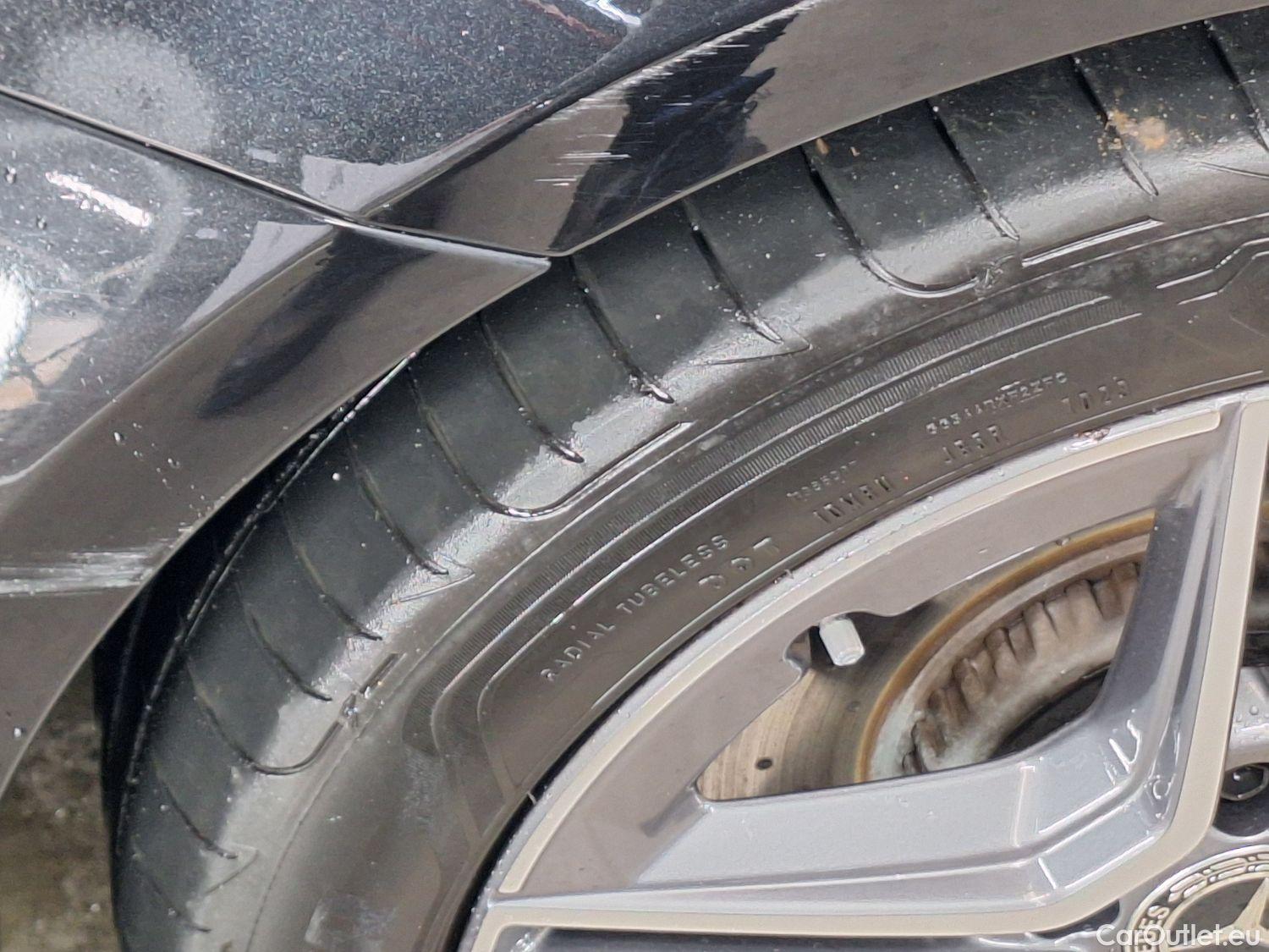  Mercedes  E-Klasse Mercedes, E-Clas Br FL'20 PHEV, Mercedes-Benz  Break E 300 de AMG Line 5d #56