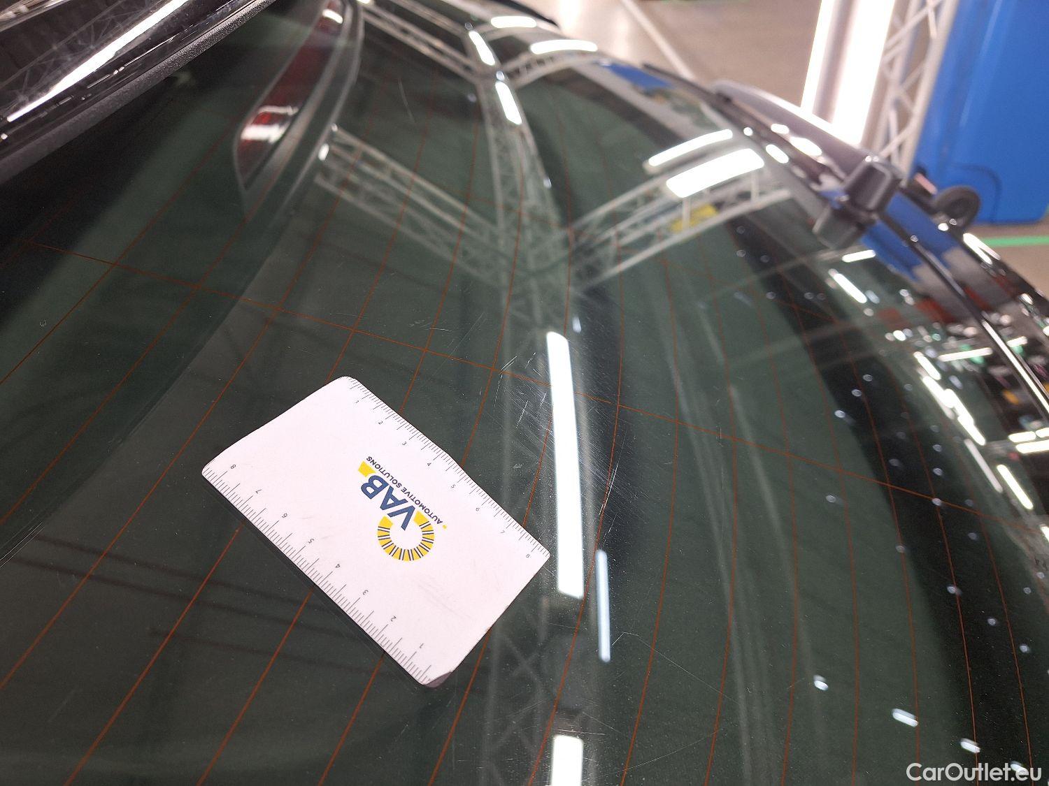  Audi  Q3 Audi,  SB '19, Audi  Sportback 35 TDI S tronic Quattro 5d #24