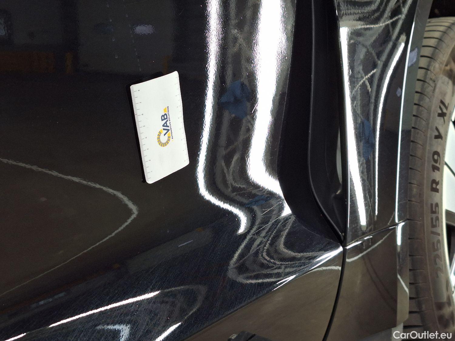  Porsche  Taycan Porsche,  BEV, Porsche  4S 4d #28