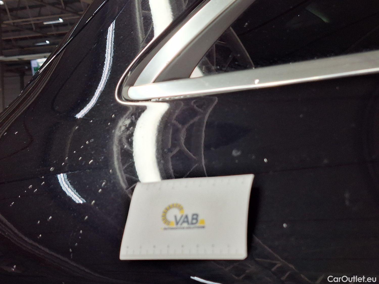  Mercedes  E-Klasse Mercedes, E-Clas Br FL'20 PHEV, Mercedes-Benz  Break E 300 de AMG Line 5d #48