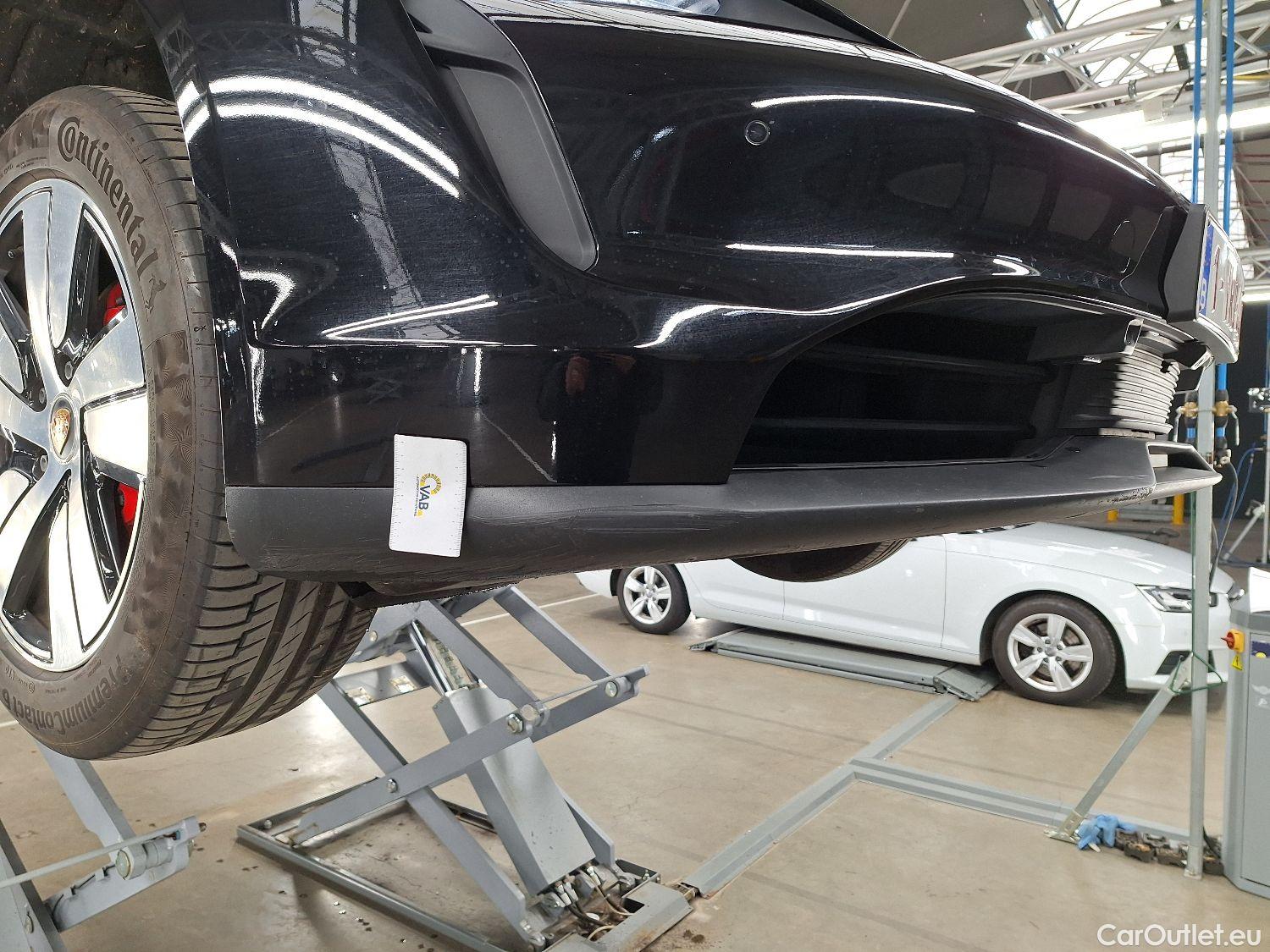  Porsche  Taycan Porsche,  BEV, Porsche  4S 4d #7