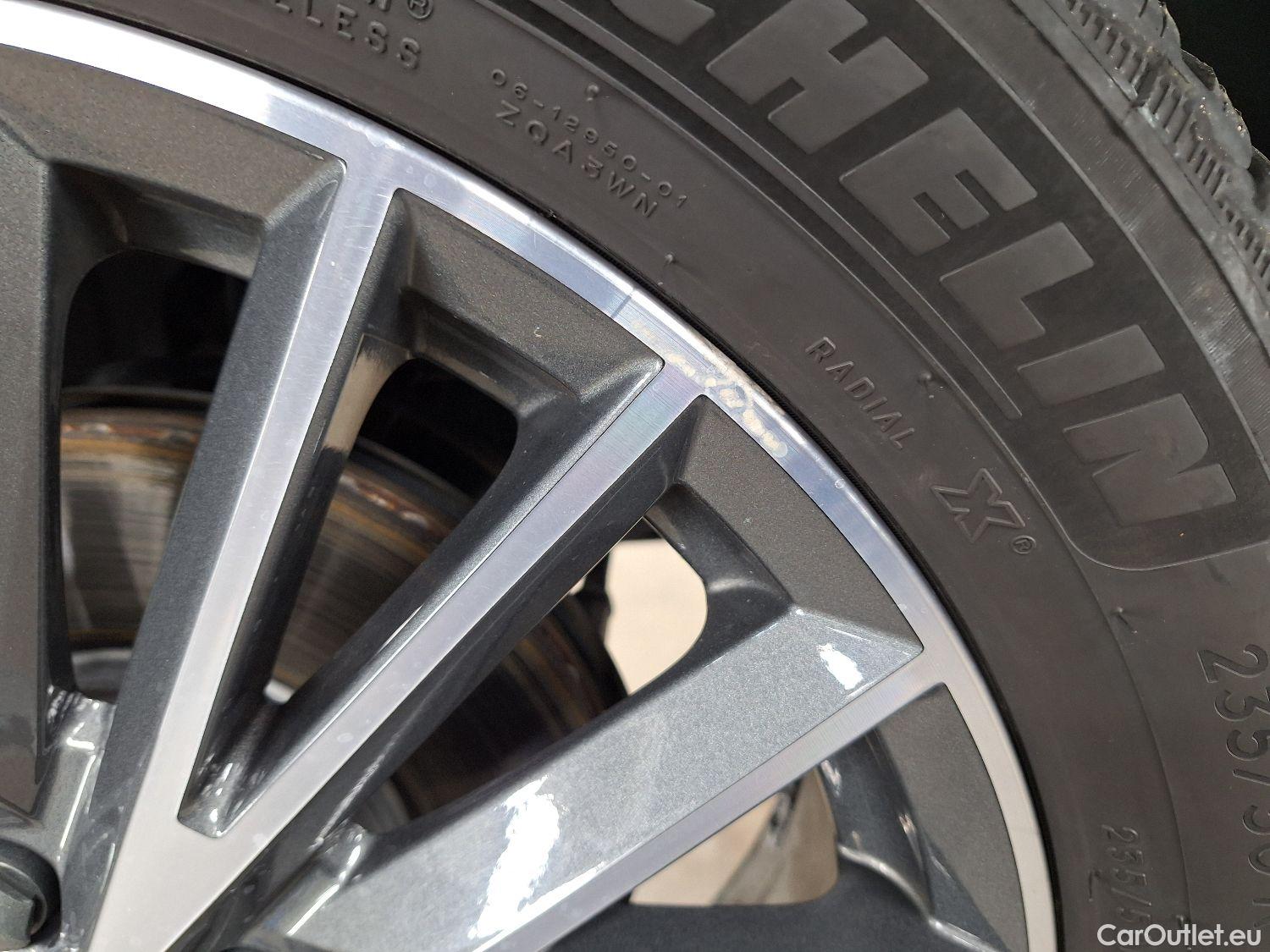  Audi  Q3 Audi,  SB '19, Audi  Sportback 35 TDI S tronic Quattro 5d #9