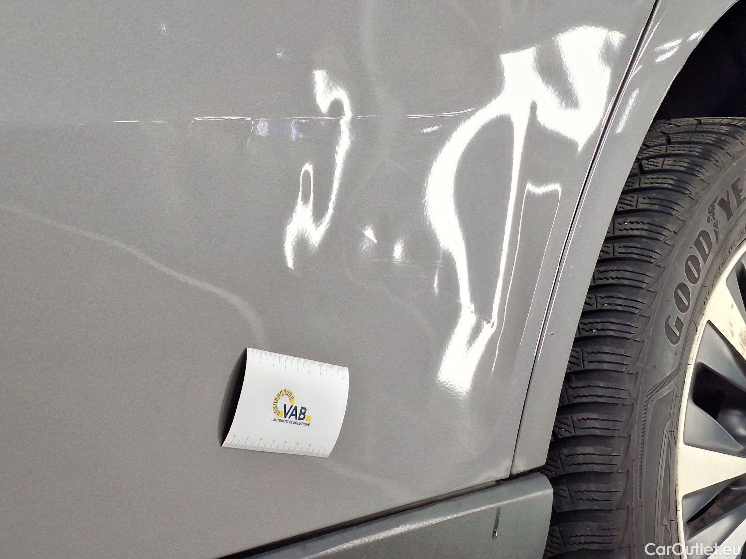  Mercedes  A-Klasse Mercedes, A-Class Berline '18, Mercedes-Benz  Limousine A 180d Business S #10