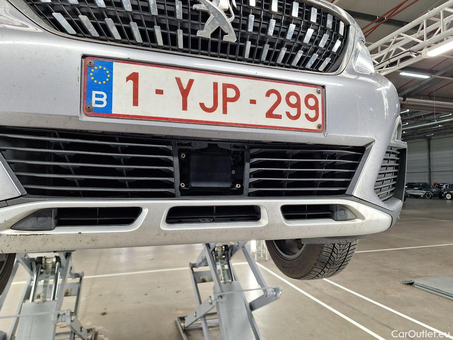  Peugeot  5008 Peugeot,  '16, Peugeot  1.5 BlueHDi 96kW S&S EAT8 Allure 5d #13