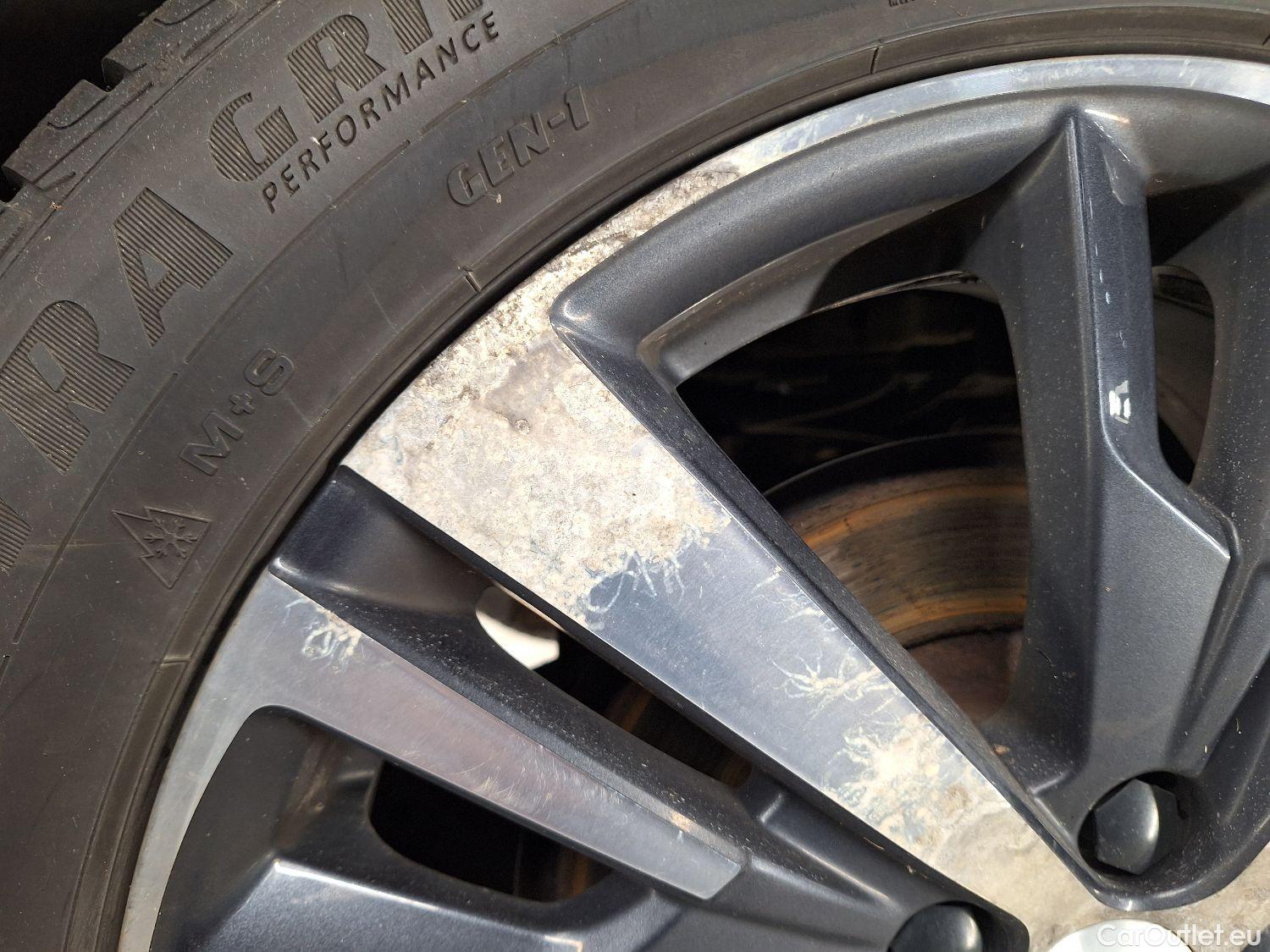  Peugeot  5008 Peugeot,  '16, Peugeot  1.5 BlueHDi 96kW S&S EAT8 Allure 5d #8