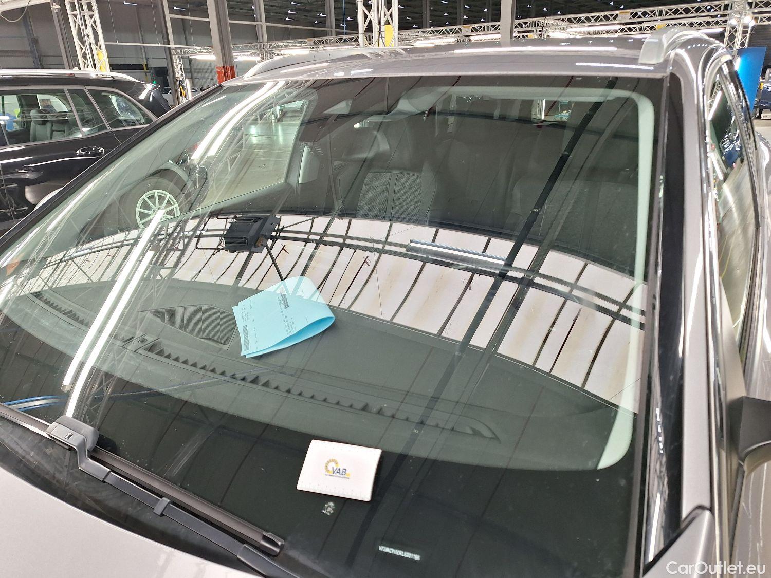  Peugeot  5008 Peugeot,  '16, Peugeot  1.5 BlueHDi 96kW S&S EAT8 Allure 5d #73