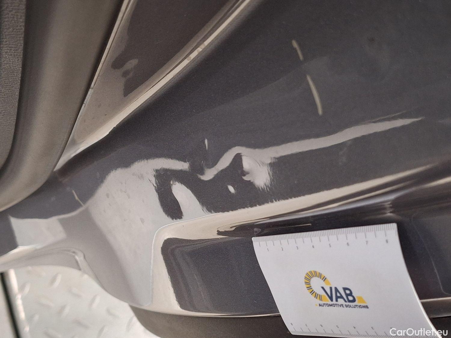  Peugeot  5008 Peugeot,  '16, Peugeot  1.5 BlueHDi 96kW S&S EAT8 Allure 5d #63