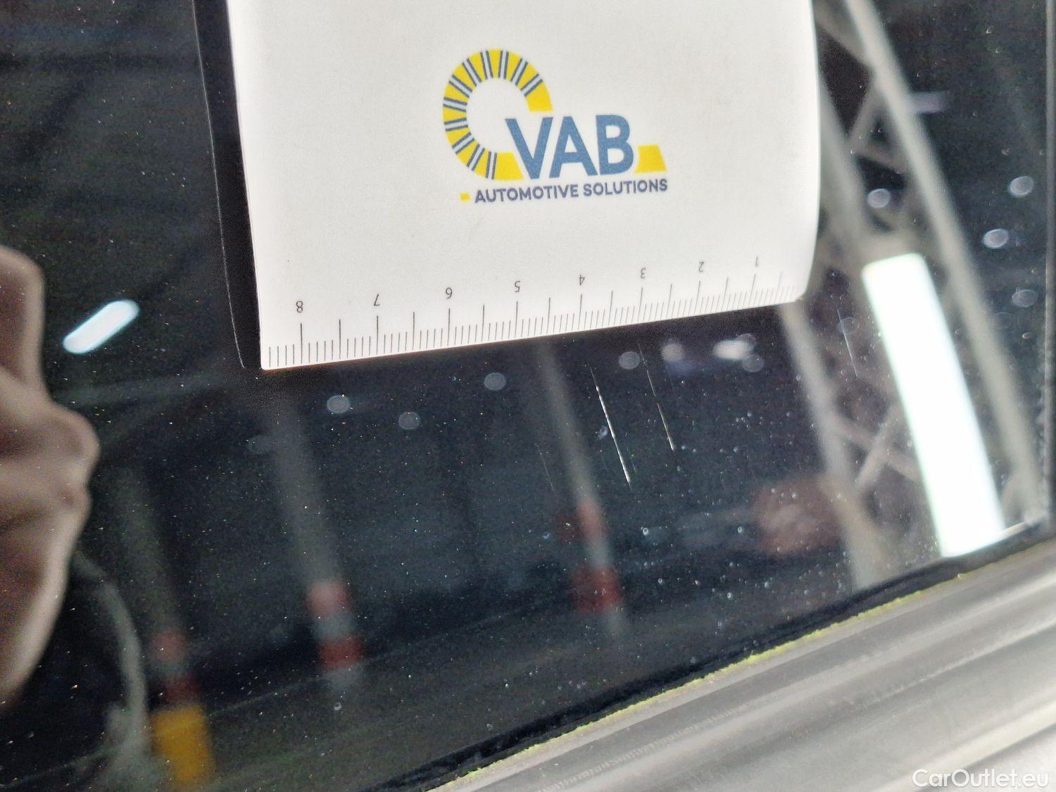  Peugeot  5008 Peugeot,  '16, Peugeot  1.5 BlueHDi 96kW S&S EAT8 Allure 5d #72