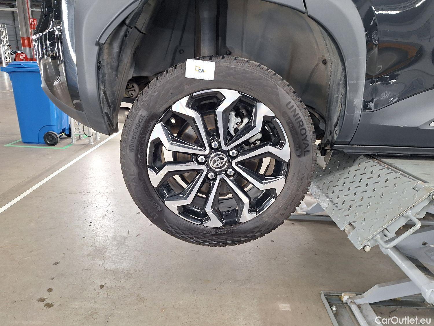  Toyota  Yaris Cross Toyota,  '21, Toyota  1.5 VVT-ie Hybrid Dynamic Plus  #3