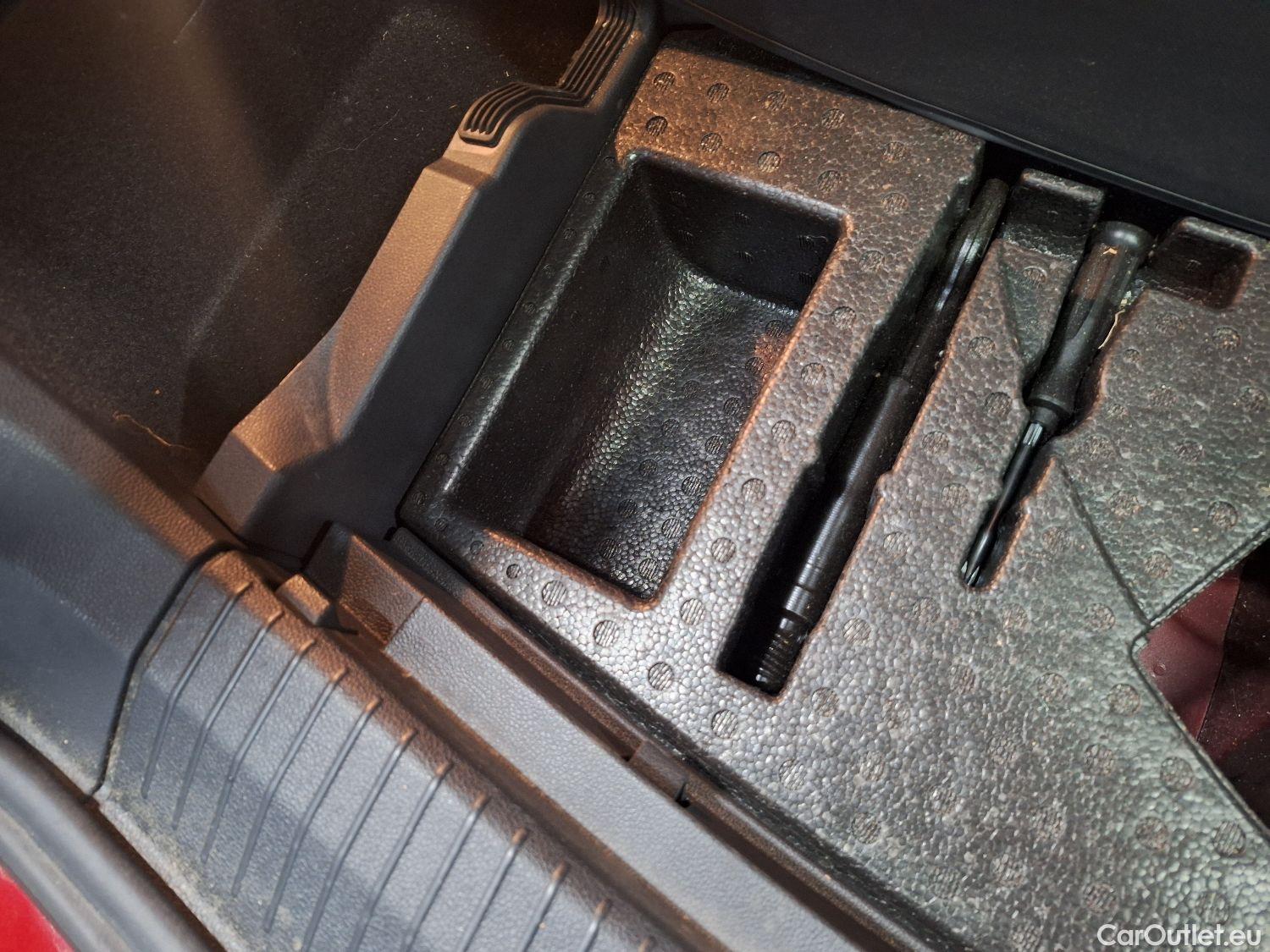  Volkswagen  Tiguan VW,  Allspace '17, Volkswagen  Allspace 2.0 TDI SCR DSG7 Platin 7pl #2