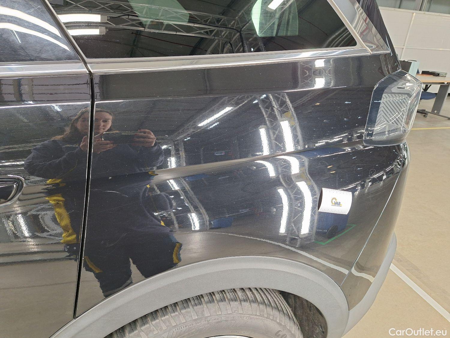  Peugeot  5008 Peugeot,  FL'20, Peugeot  1.5 BlueHDi 96kW S&S EAT8 GT 5d #38