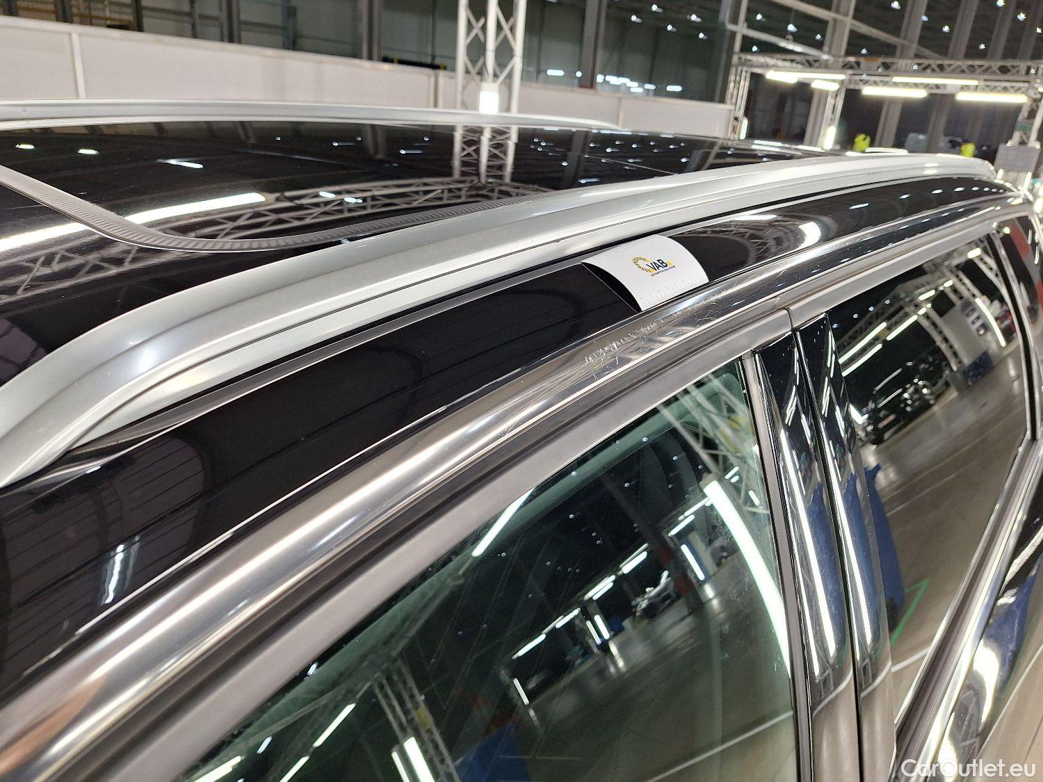  Peugeot  5008 Peugeot,  FL'20, Peugeot  1.5 BlueHDi 96kW S&S EAT8 GT 5d #52