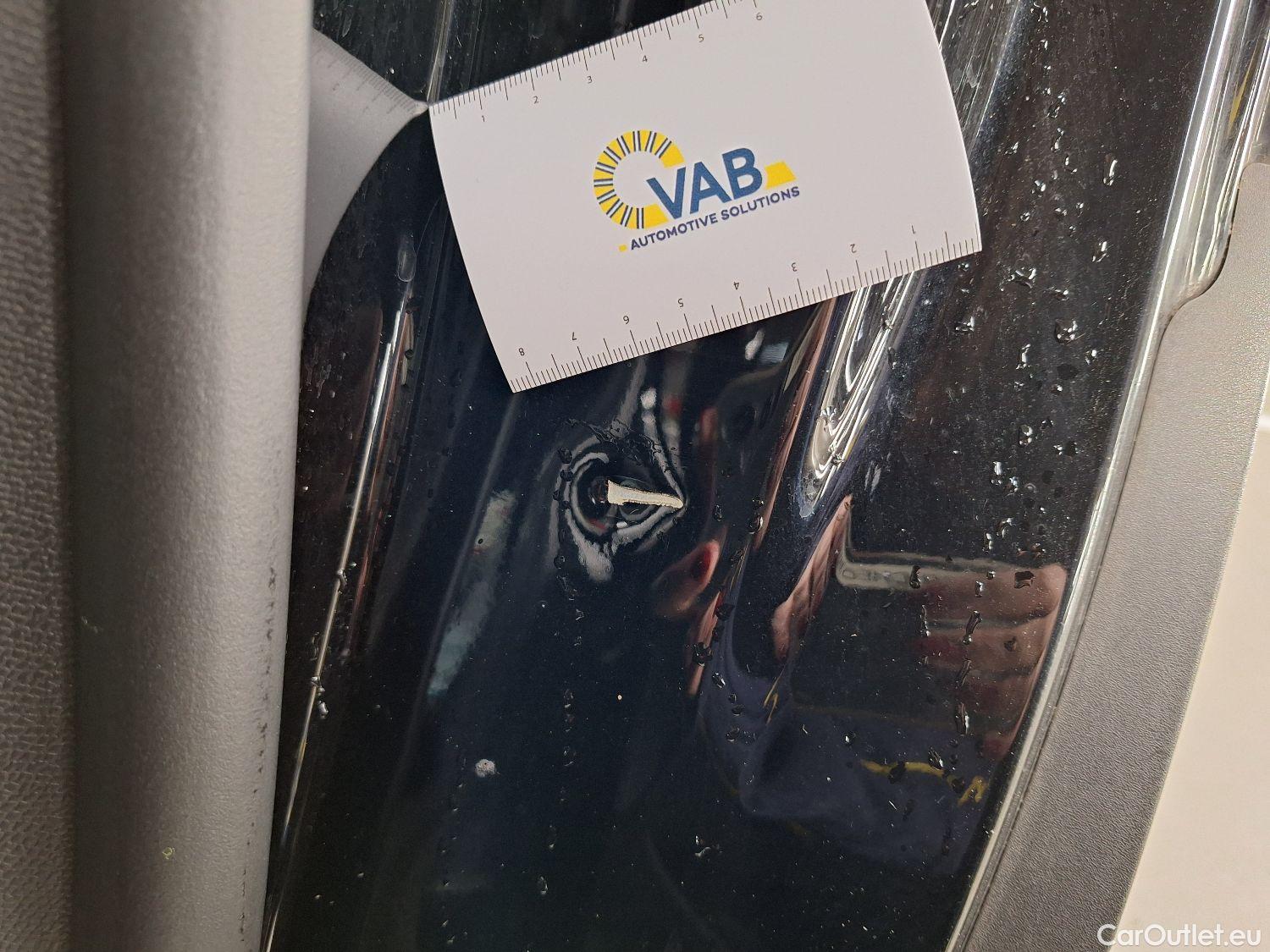  Peugeot  5008 Peugeot,  FL'20, Peugeot  1.5 BlueHDi 96kW S&S EAT8 GT 5d #49