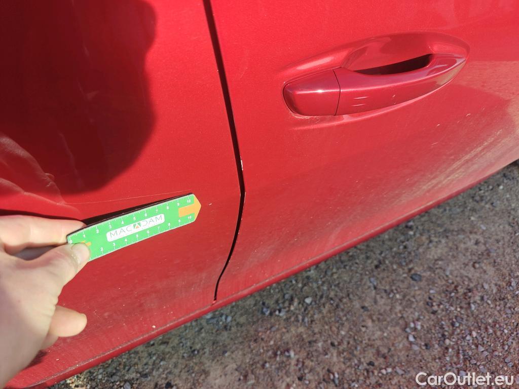  Peugeot  508 PEUGEOT  / 2018 / 5P / familiar SW Allure Pack BlueHDi 130 S&S EAT8 #13