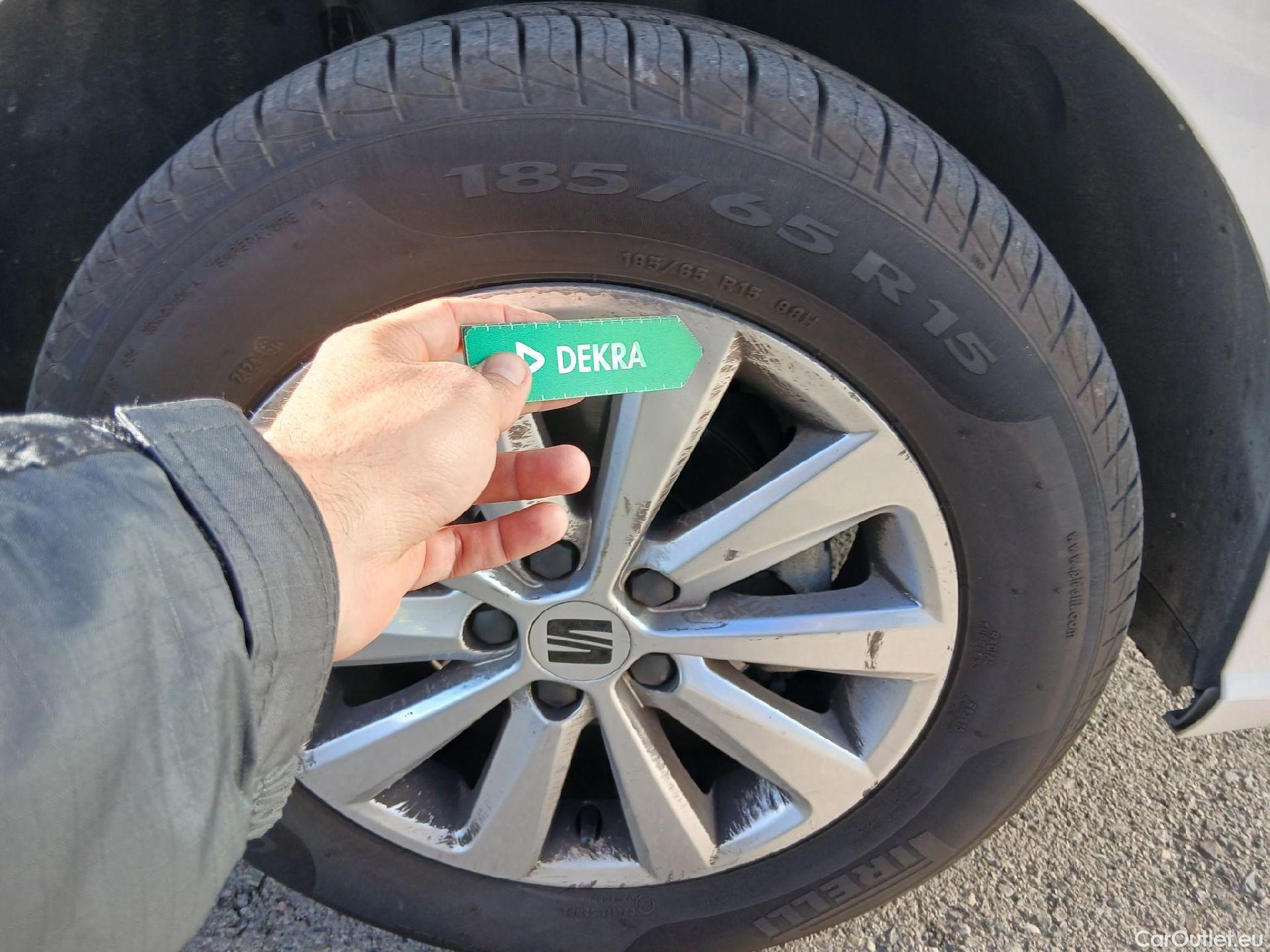  Seat  Ibiza SEAT  / 2017 / 5P / berlina con portón 1.0 TGI 66kW (90CV) Style Go2 GNC #20