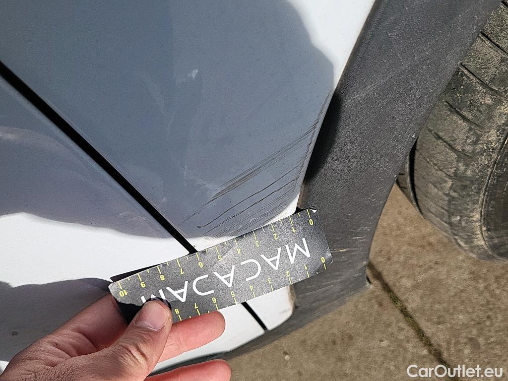  KIA  Sportage KIA  / 2018 / 5P / todoterreno 1.6 MHEV Business 100kW (136CV) 4x2 #32