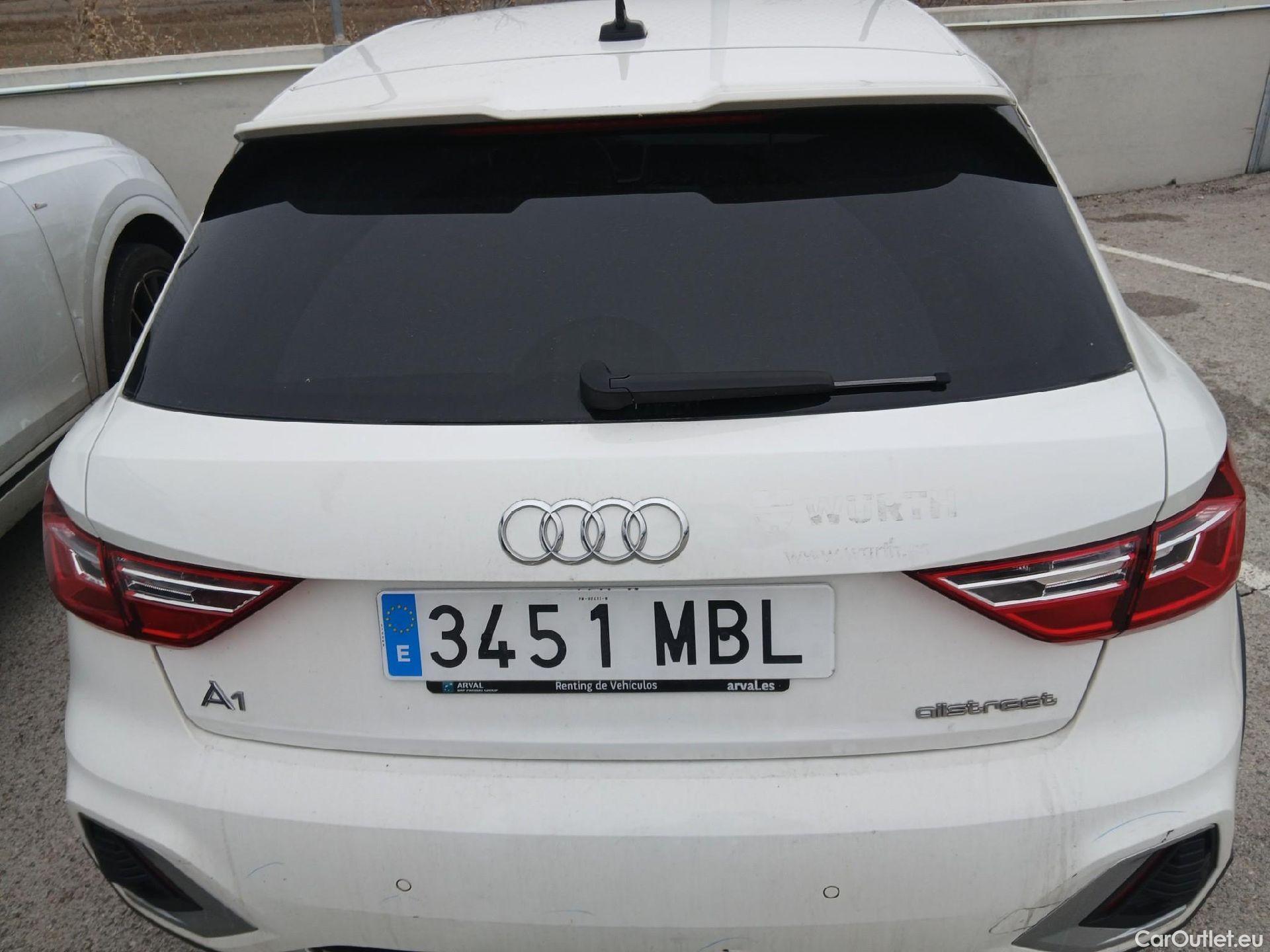  Audi  A1 Sportback AUDI A1 / 2018 / 5P / berlina con portón citycarver 30 TFSI 81kW (110CV) #27