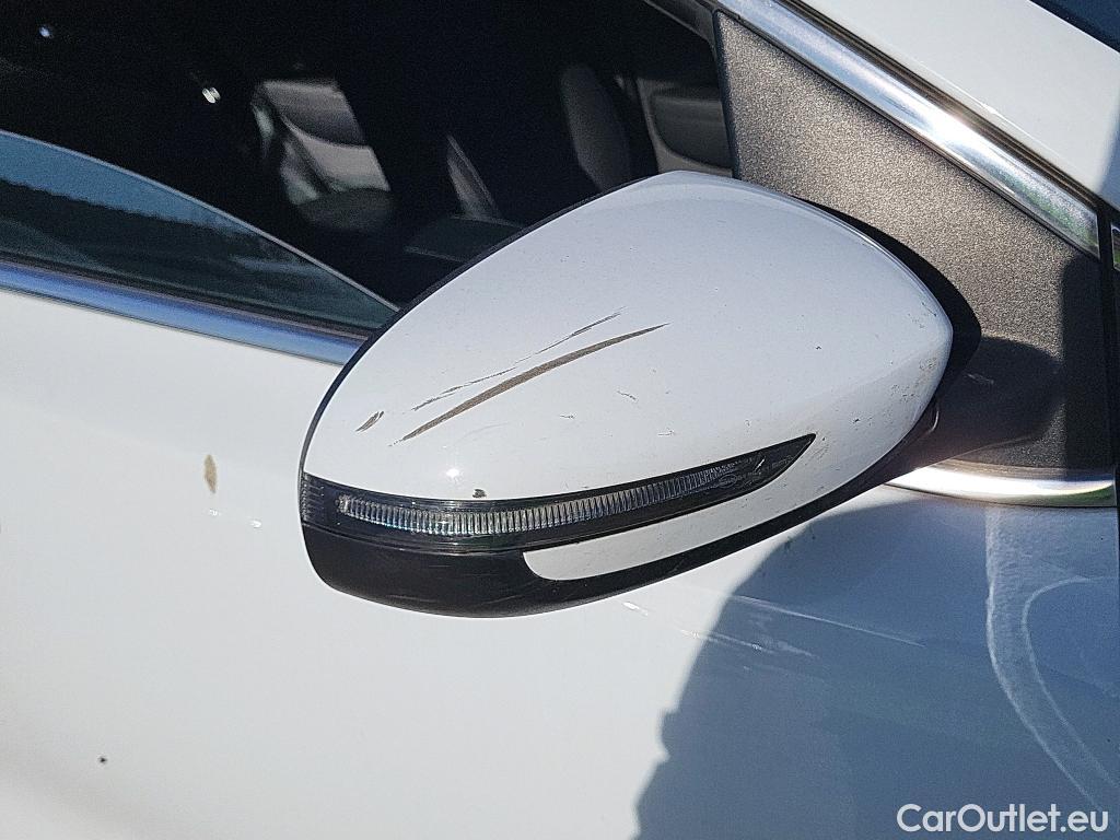  KIA  Sportage KIA  / 2018 / 5P / todoterreno 1.6 MHEV Business 100kW (136CV) 4x2 #58