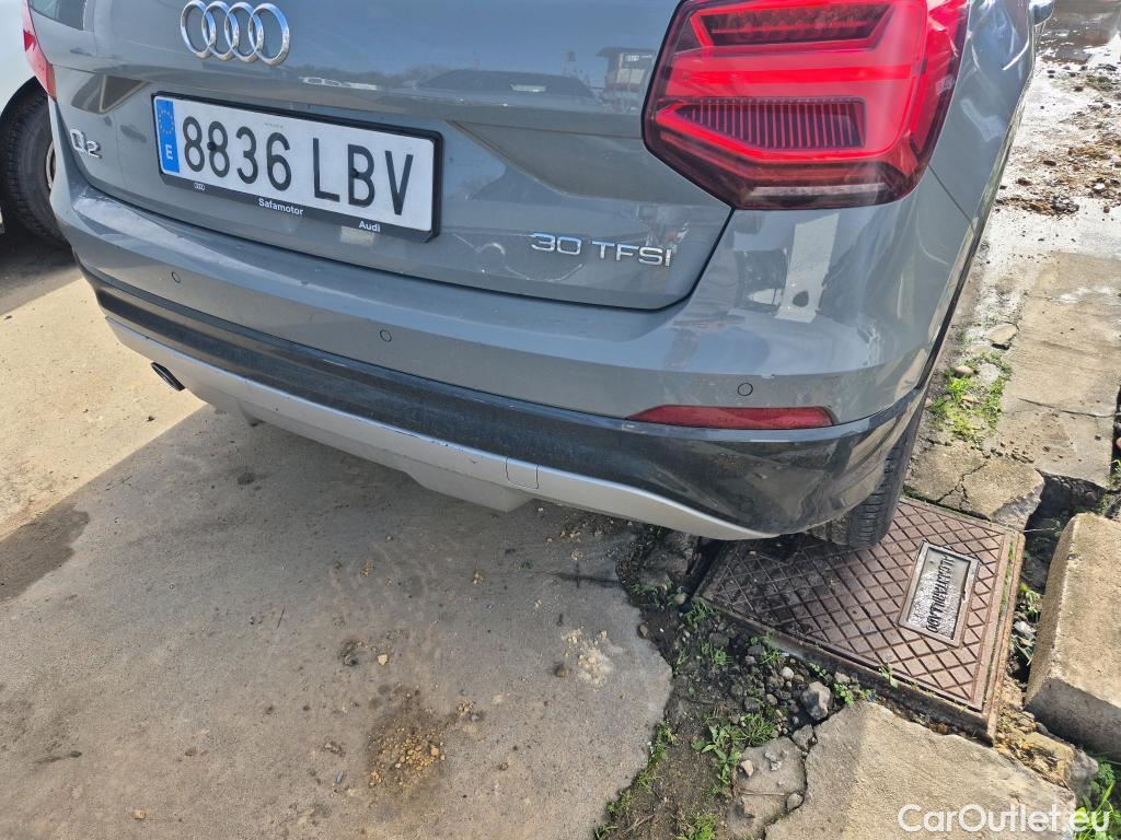  Audi  Q2 AUDI  / 2016 / 5P / todoterreno Design 30 TFSI 85kW (116CV) #25