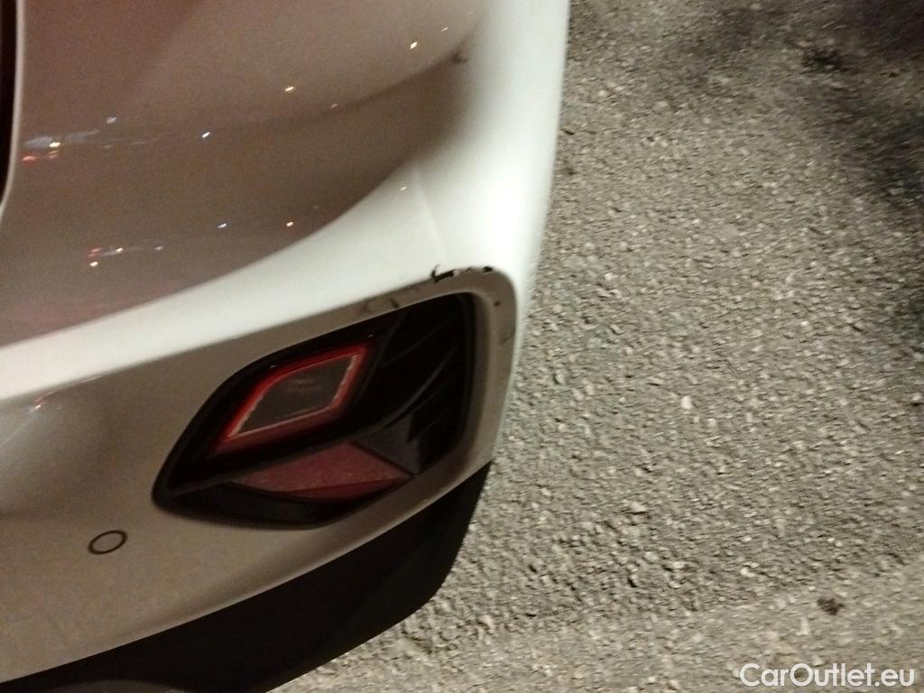  KIA  Niro KIA  / 2019 / 5P / crossover 1.6 GDi HEV 104kW (141CV) Drive #4