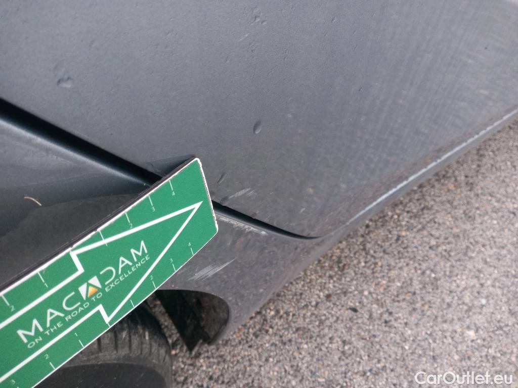  KIA  Cee'd KIA Ceed / 2021 / 5P / berlina con portón 1.0 T-GDi 88kW (120CV) Drive #15