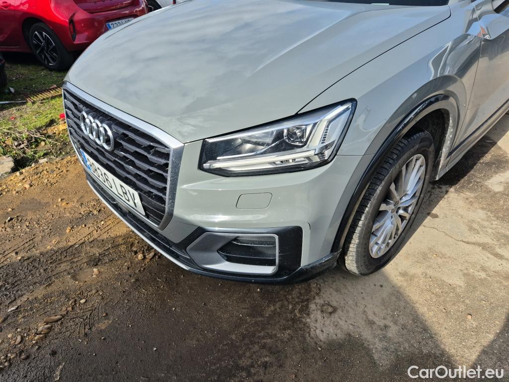  Audi  Q2 AUDI  / 2016 / 5P / todoterreno Design 30 TFSI 85kW (116CV) #16