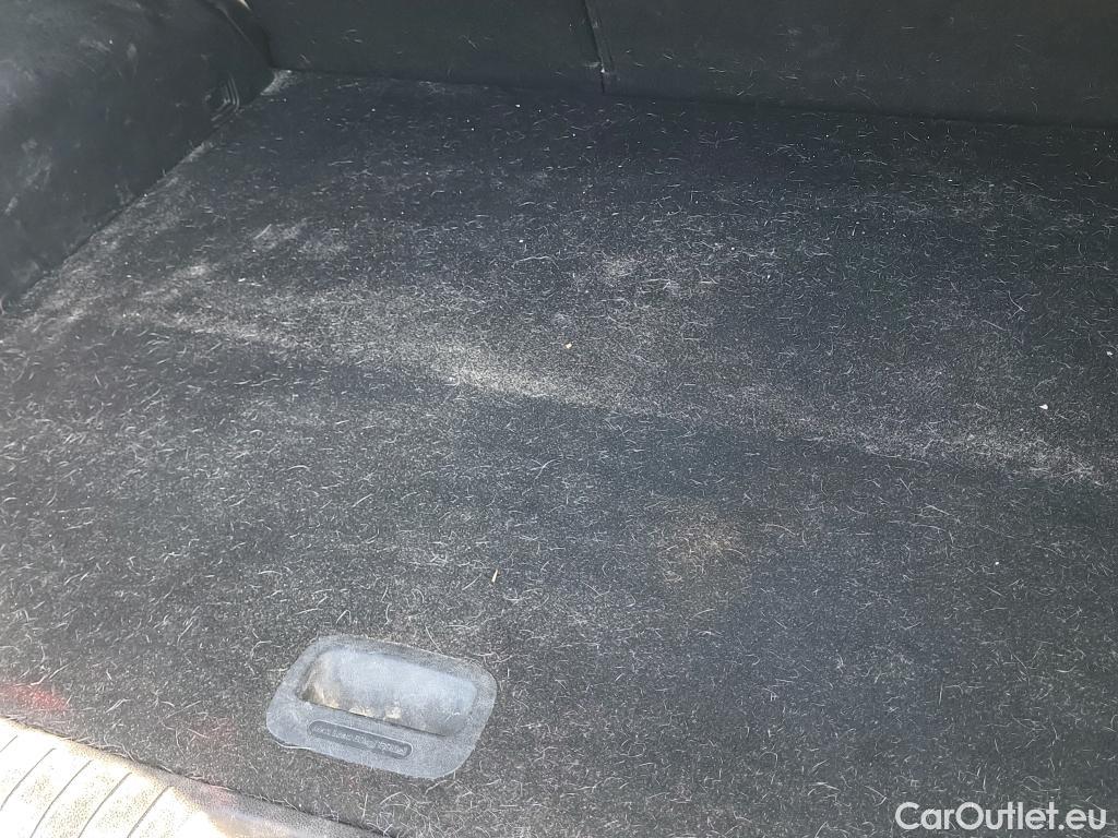  KIA  Sportage KIA  / 2018 / 5P / todoterreno 1.6 MHEV Business 100kW (136CV) 4x2 #27