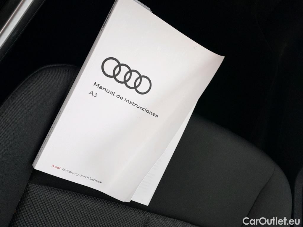  Audi  A3 AUDI  / 2020 / 5P / berlina con portón Sportback 30 TFSI 81kW (110CV) S tronic #2