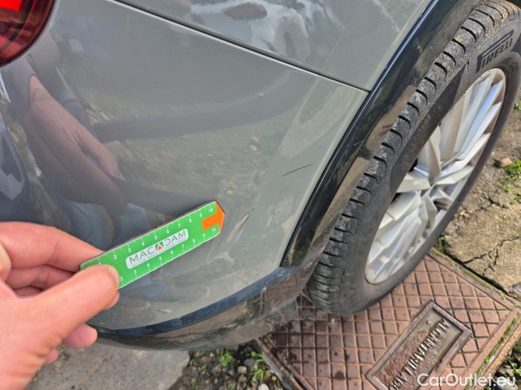  Audi  Q2 AUDI  / 2016 / 5P / todoterreno Design 30 TFSI 85kW (116CV) #5