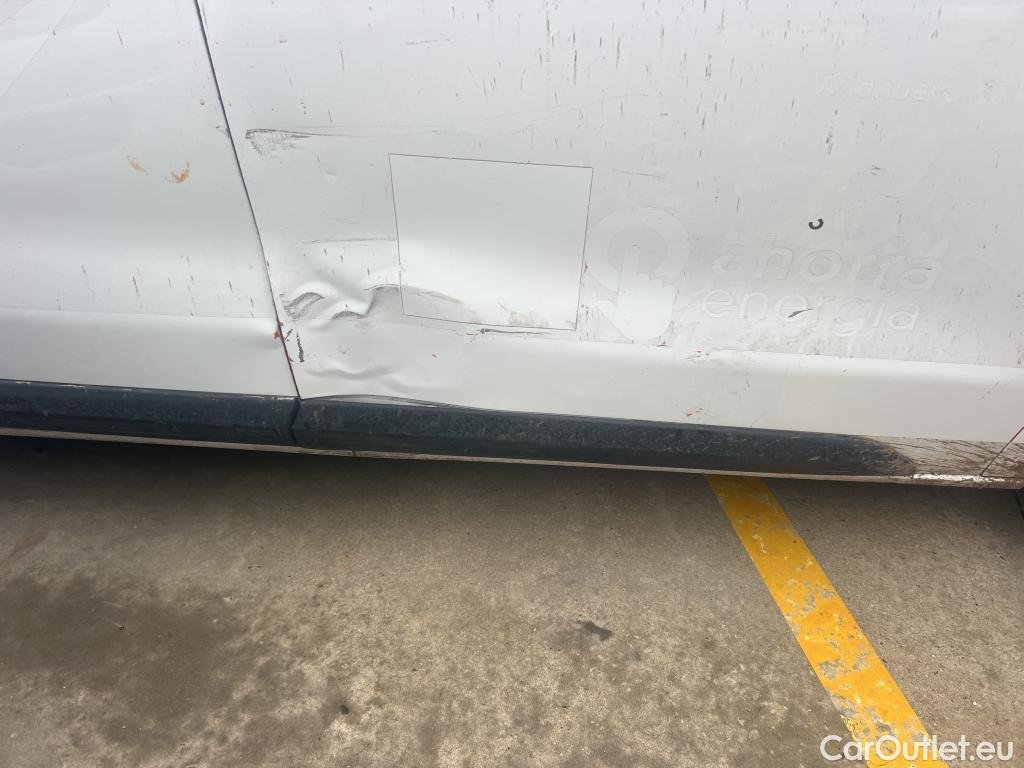  Opel  Vivaro OPEL  / 2019 / 4P / furgón 2.0 Diésel 88kW (120CV) L Inc. Select #11