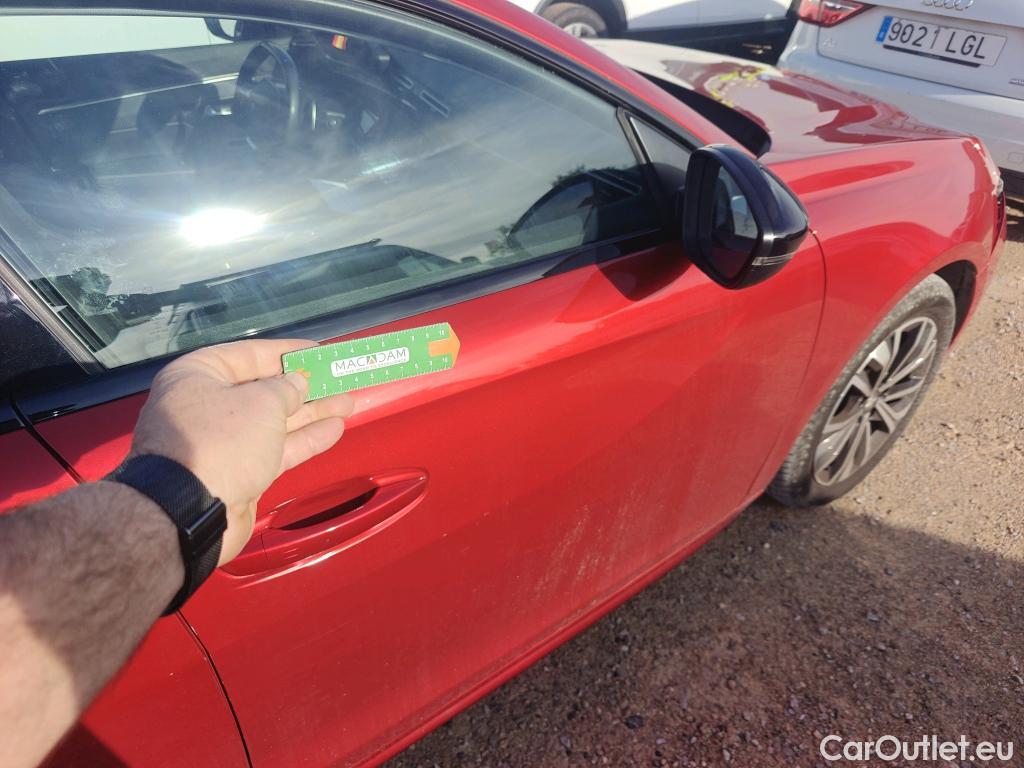  Peugeot  508 PEUGEOT  / 2018 / 5P / familiar SW Allure Pack BlueHDi 130 S&S EAT8 #12