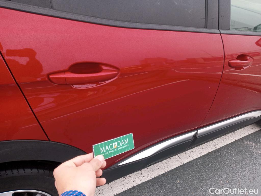  Peugeot  3008 PEUGEOT  / 2020 / 5P / todoterreno 1.2 PureTech 96KW S&S Allure Pack  #16