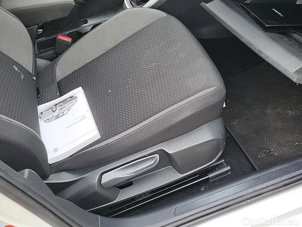  Volkswagen  Polo VOLKSWAGEN  / 2021 / 5P / berlina con portón Life 1.0 TSI 70kW (95CV) #5