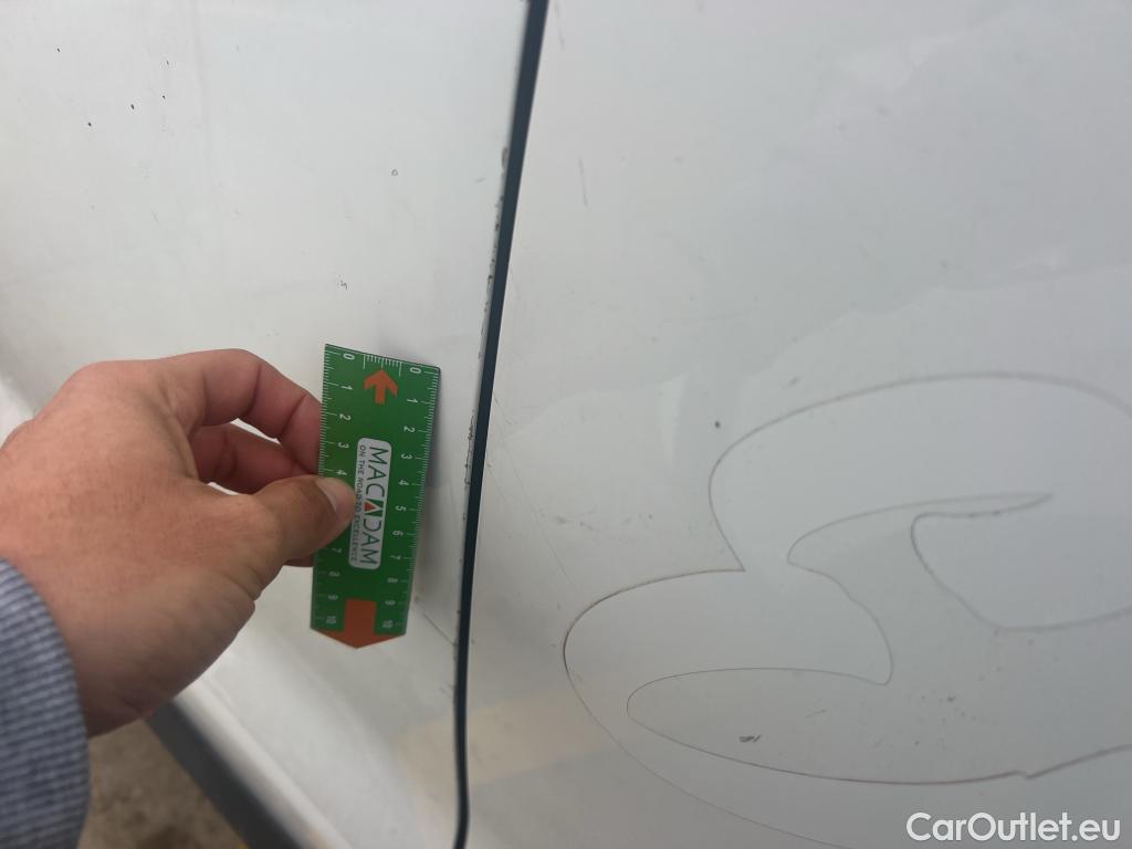  Opel  Vivaro OPEL  / 2019 / 4P / furgón 2.0 Diésel 88kW (120CV) L Inc. Select #26