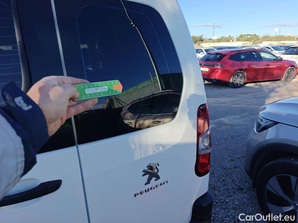  Peugeot  RIFTER PEUGEOT  / 2018 / 4P / combi Access Standard BlueHDi 73kW (AC) #30