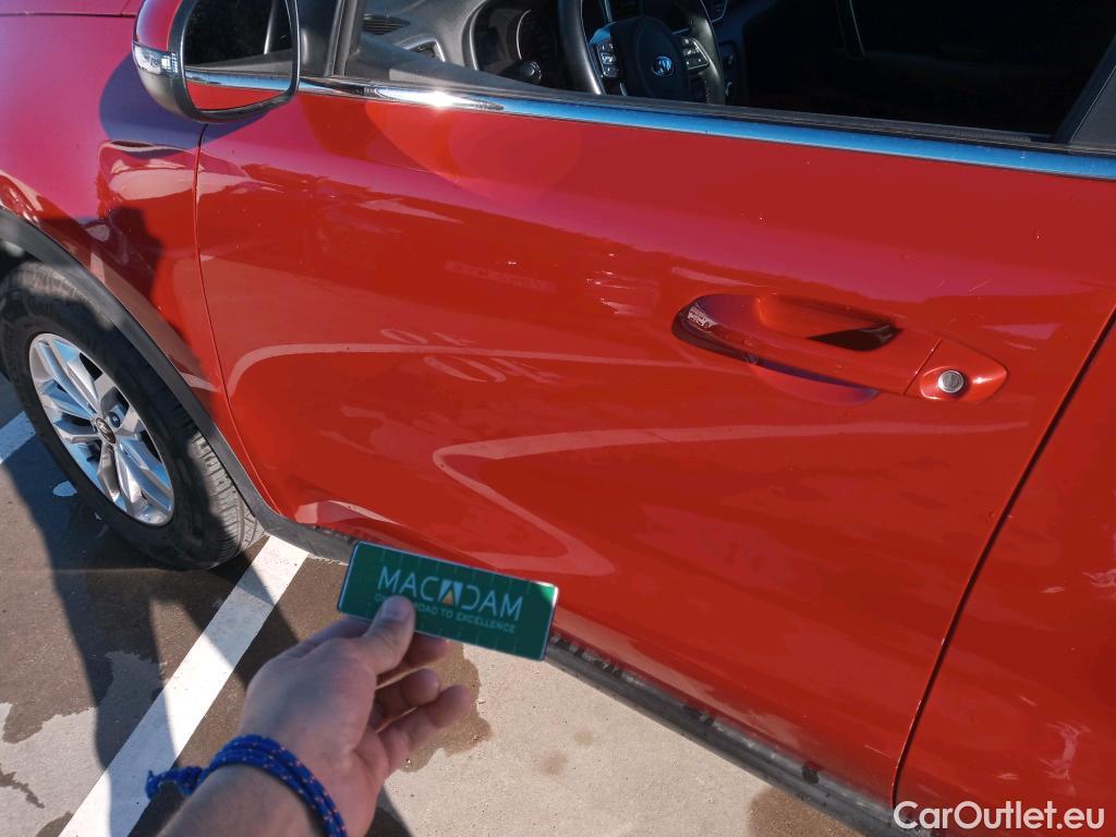  KIA  Sportage KIA  / 2018 / 5P / todoterreno 1.6 CRDi Concept 85kW (115CV) 4x2 #2