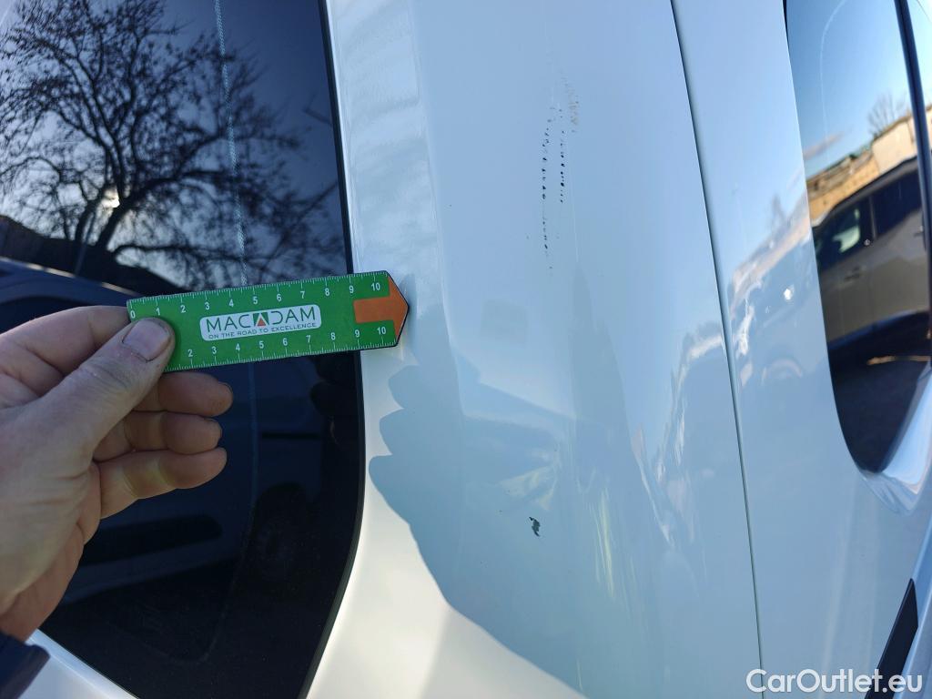  Peugeot  RIFTER PEUGEOT  / 2018 / 4P / combi Access Standard BlueHDi 73kW (AC) #32