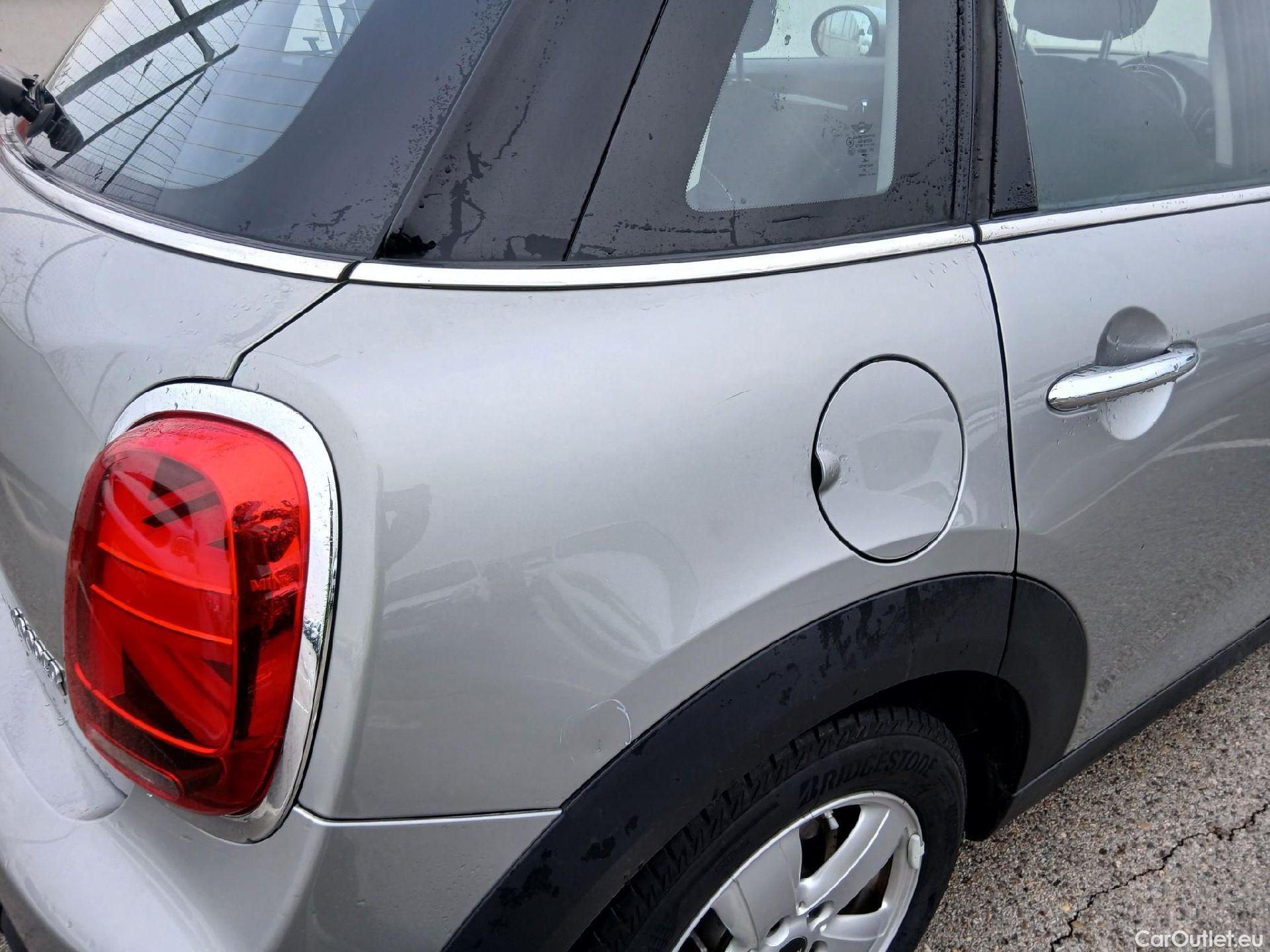  Mini  Cooper MINI MINI / 2021 / 5P / berlina con portón  5 PUERTAS #16