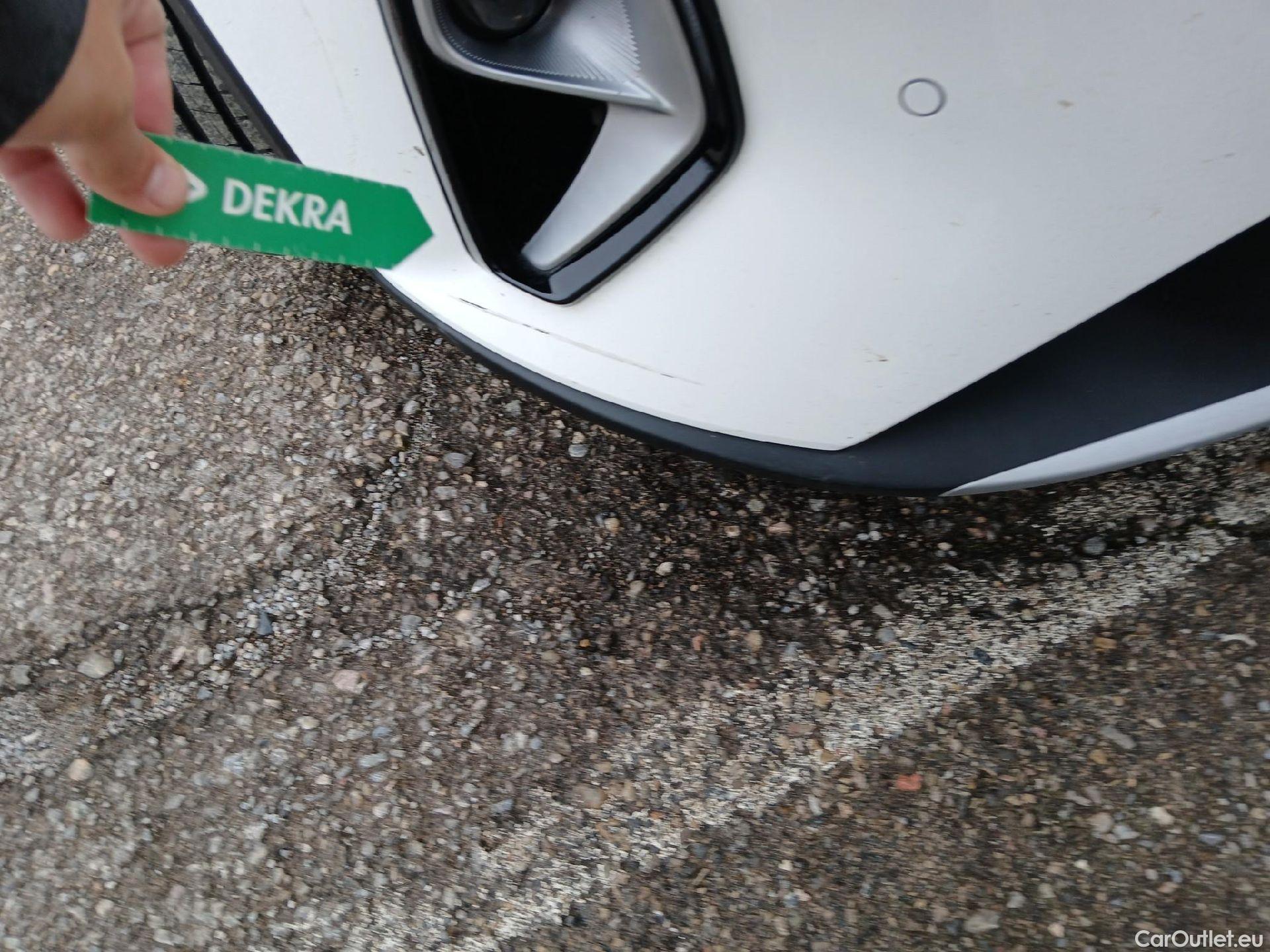  KIA  STONIC KIA  / 2017 / 5P / todoterreno 1.0 T-GDi 74kW (100CV) MHEV iMT Drive #6