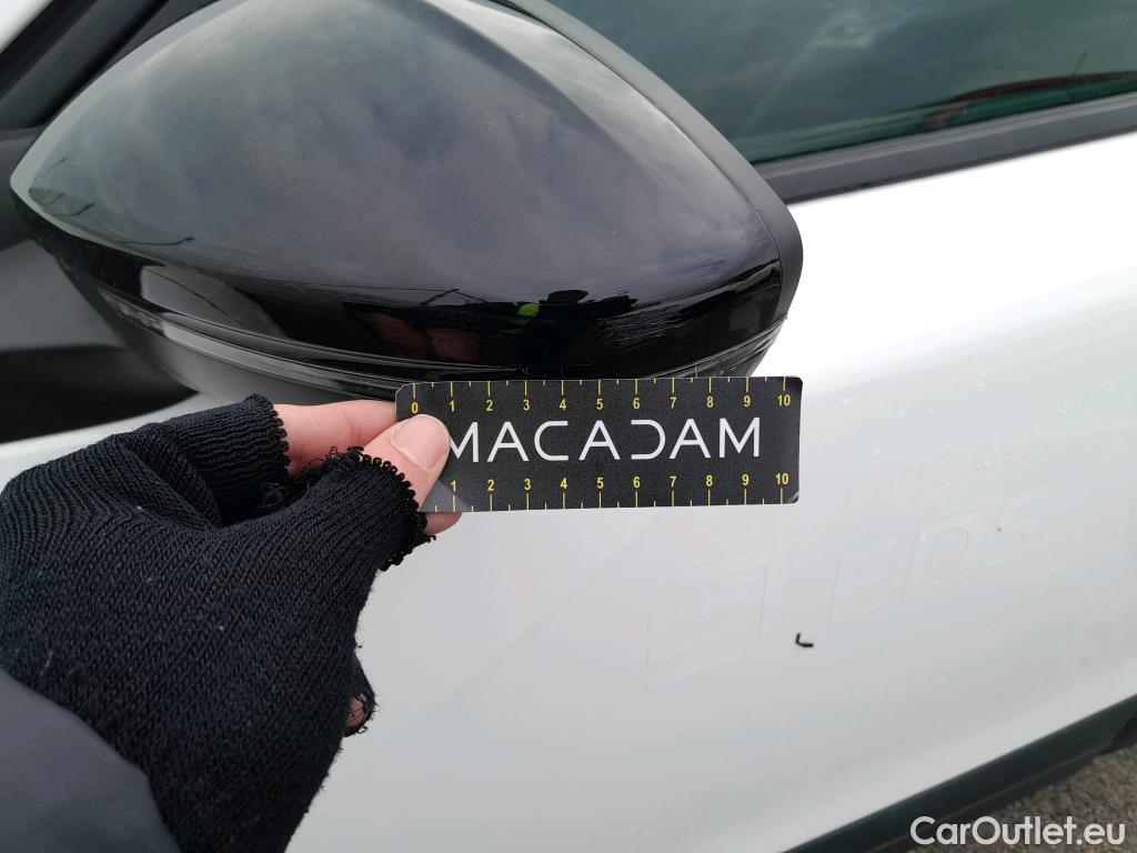  Peugeot  2008 PEUGEOT  / 2019 / 5P / todoterreno Active BlueHDI 81kW (110CV) #21