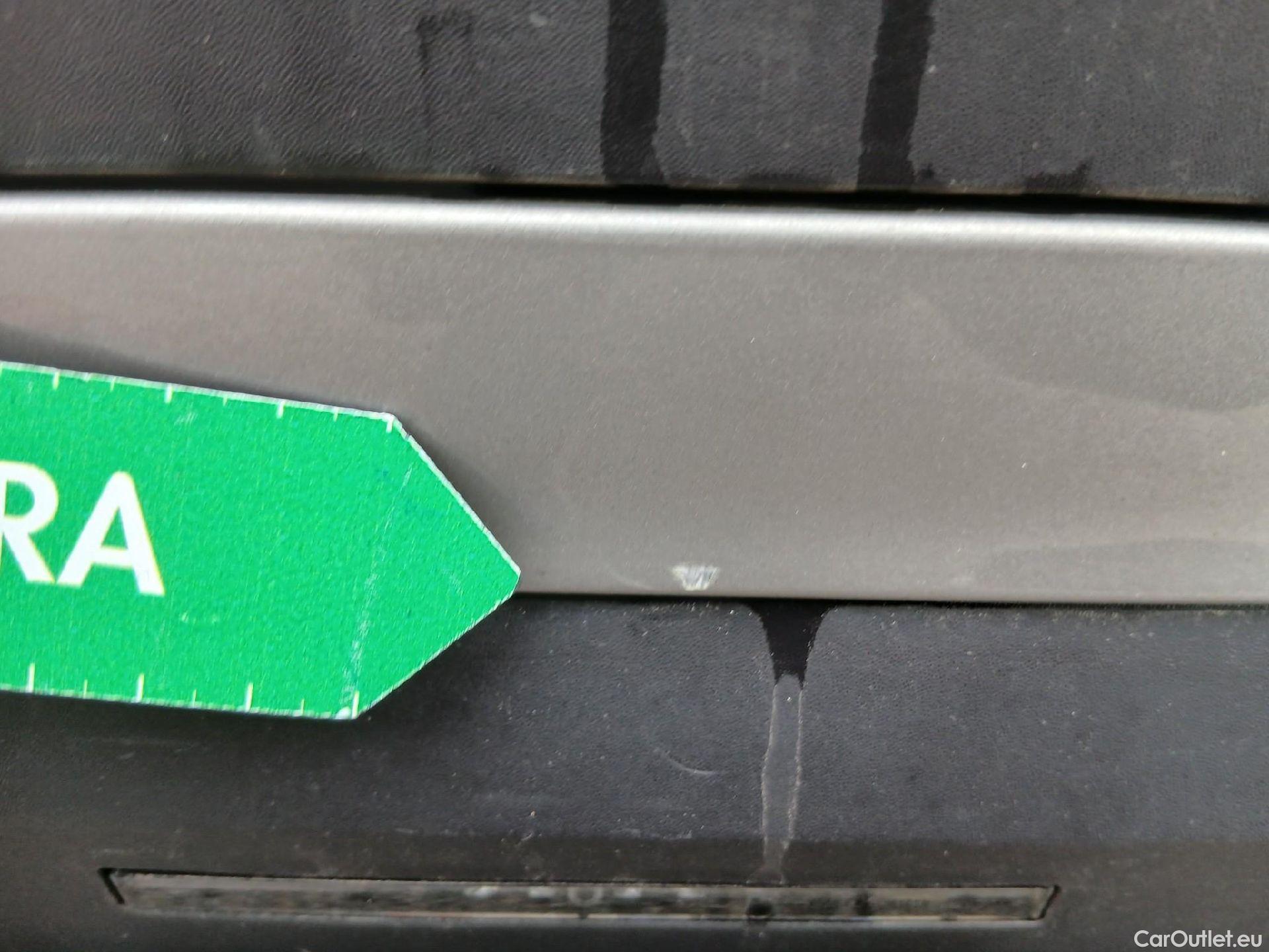  Mini  Cooper MINI MINI / 2021 / 5P / berlina con portón  5 PUERTAS #12