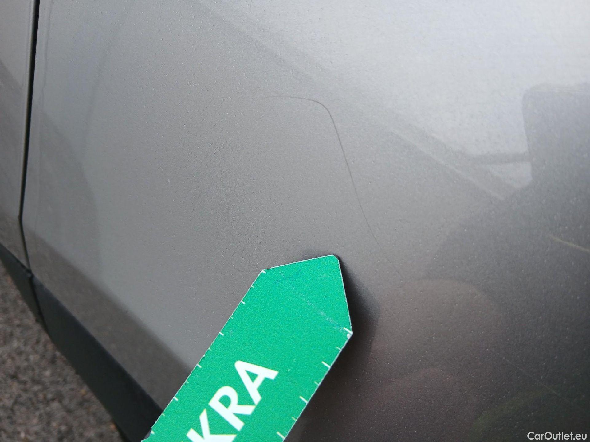  Mini  Cooper MINI MINI / 2021 / 5P / berlina con portón  5 PUERTAS #15