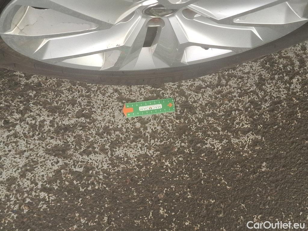  Renault  Captur  II Business 1.0 TCe 100CV BVM5 E6dT #28