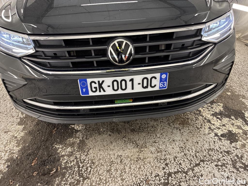  Volkswagen  Tiguan VOLKSWAGEN  / 2020 / 5P / SUV 1.4 eHybrid 245 DSG6 Life Business #20