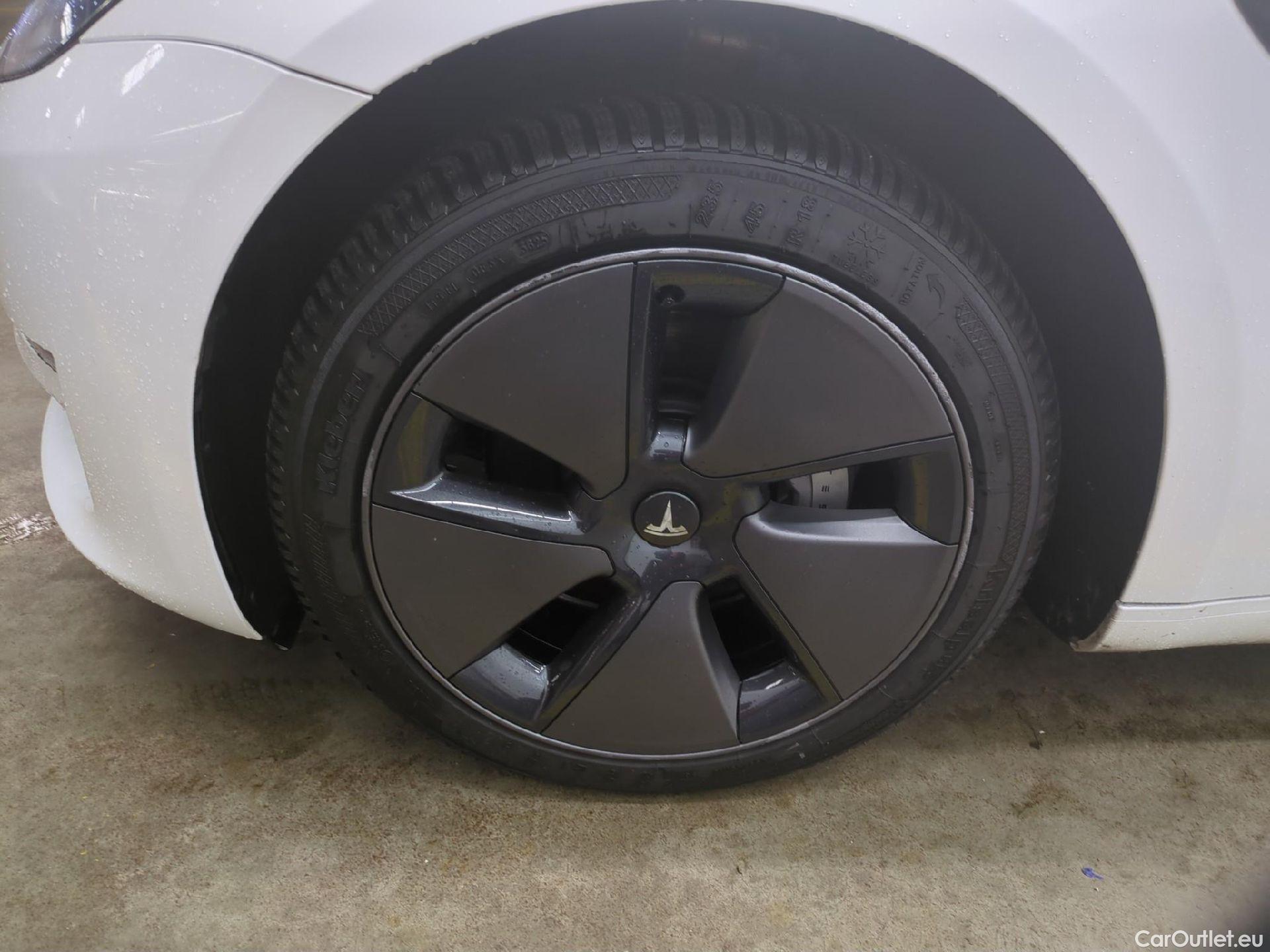  Tesla  Model 3 TESLA  / 2018 / 4P / Berline Grande Autonomie #2