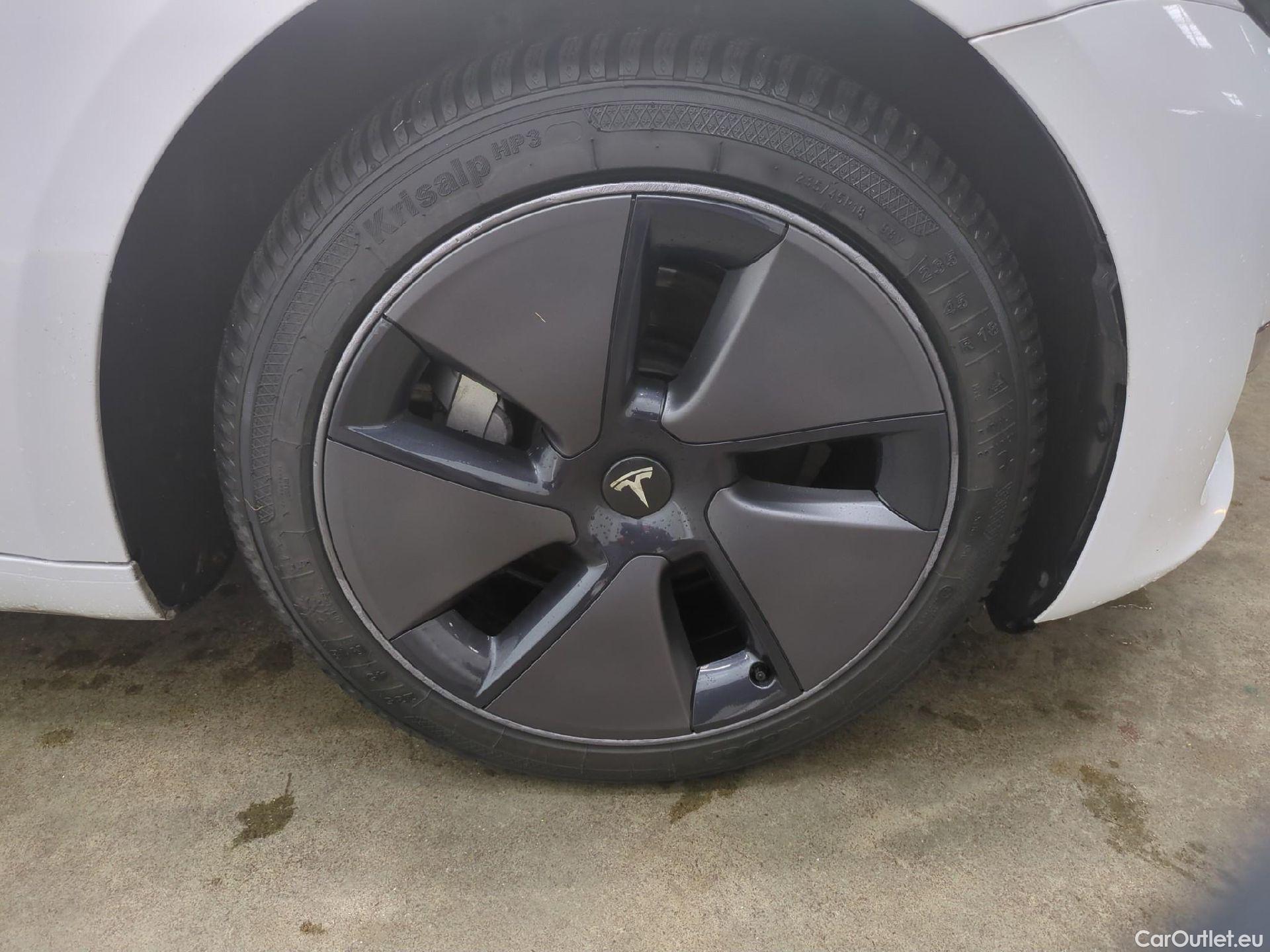  Tesla  Model 3 TESLA  / 2018 / 4P / Berline Grande Autonomie #18