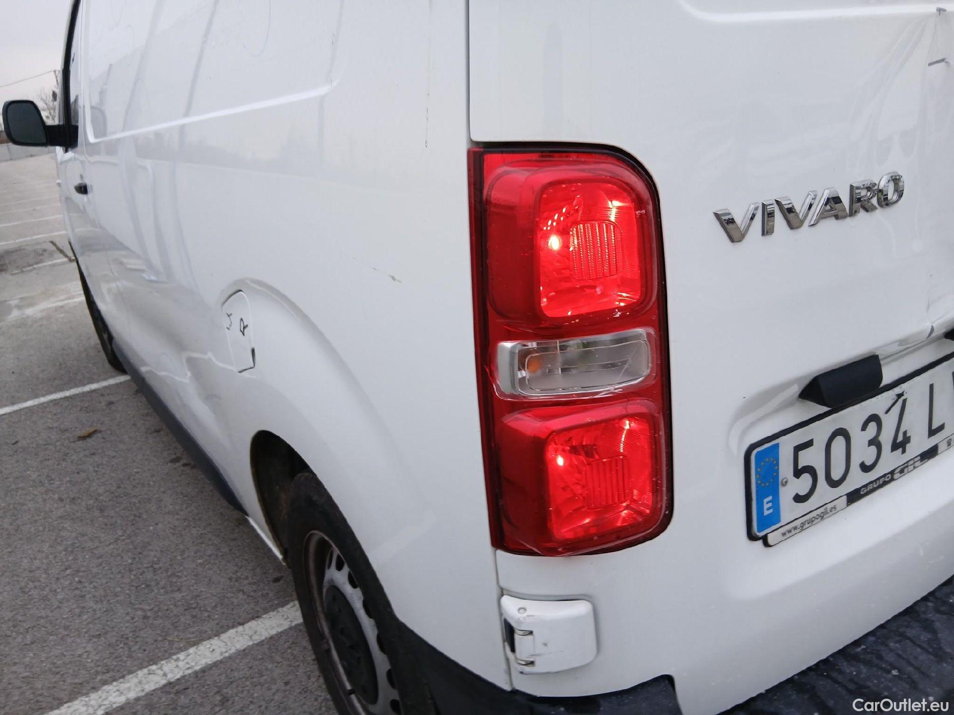  Opel  Vivaro OPEL  / 2019 / 4P / furgón 1.5 Diésel 74kW(100CV)M Std Exp #22