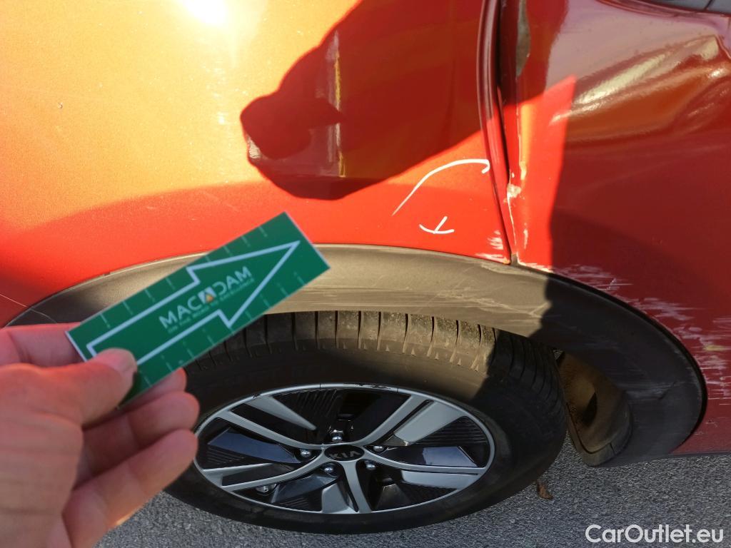  KIA  Niro KIA  / 2019 / 5P / crossover 1.6 GDi HEV 104kW (141CV) Drive #20