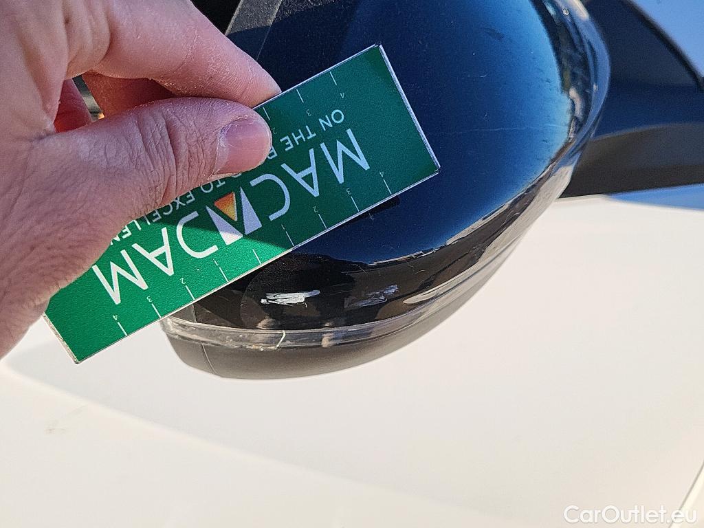  Peugeot  2008 PEUGEOT  / 2019 / 5P / todoterreno Active Pack Puretech 100 S&S BVM6 #36