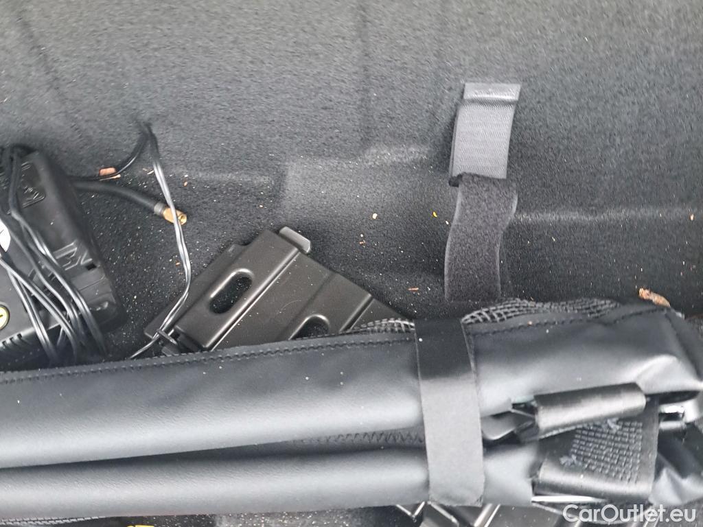  Mercedes  G-Klasee MERCEDES-BENZ Clase GLC / 2019 / 5P / todoterreno GLC 300 de 4MATIC #2